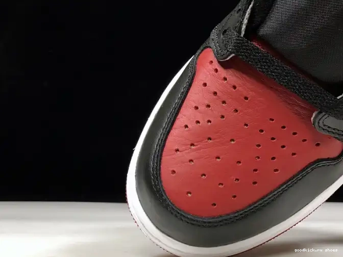 Jordan Banned 555088-001 Retro High Air 1 OG 0612